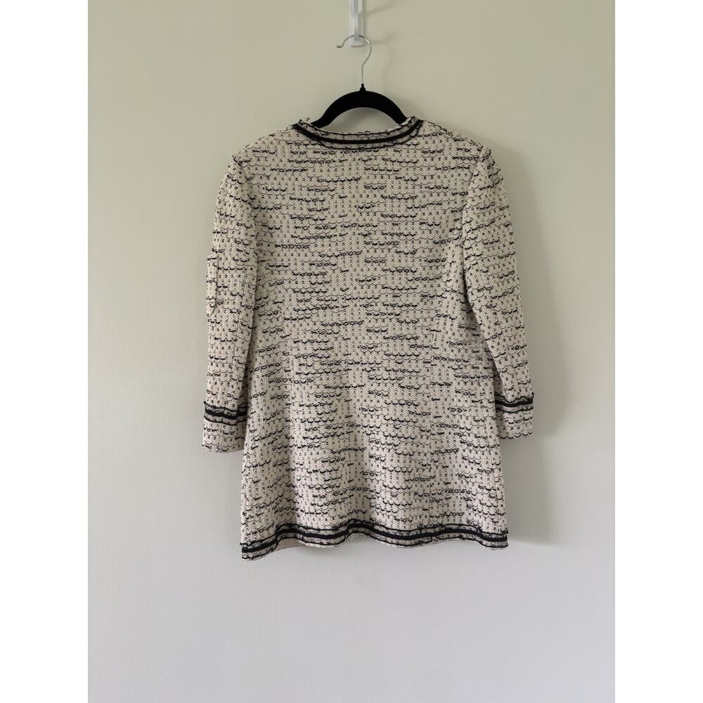 St. John Collection Size 4 Black White Tweed Knit Blazer Jacket Boucle - Picture 4 of 12